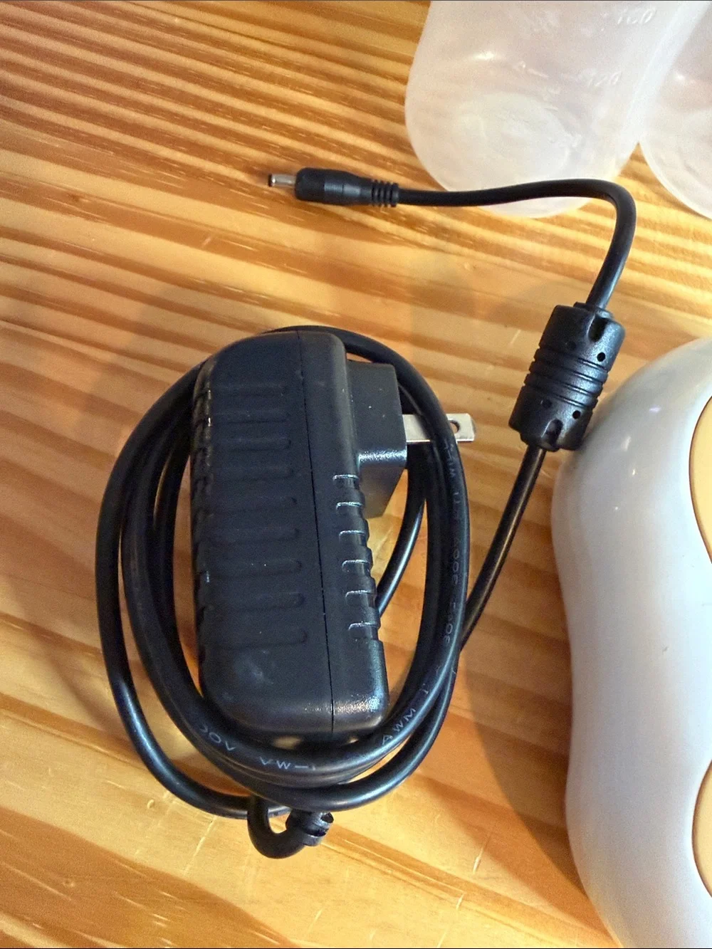 Motif Duo Portable Double Expression Pump System - Closed System